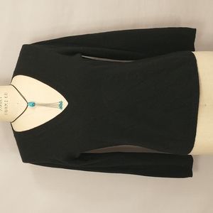 Low V Black Cashmere Pullover Sweater Super Soft Quality Top by Caslon Lg v Sexy